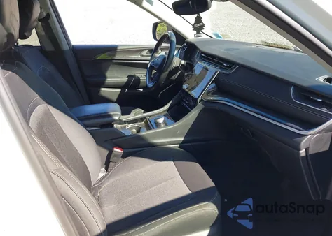 2022 Jeep Grand Cherokee L Laredo 4X4 из США, поврежденный, VIN 1C4RJKAG1N8535150